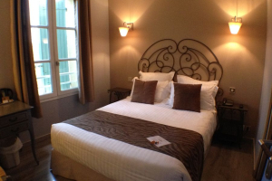Petite chambre double vue sur la campagne